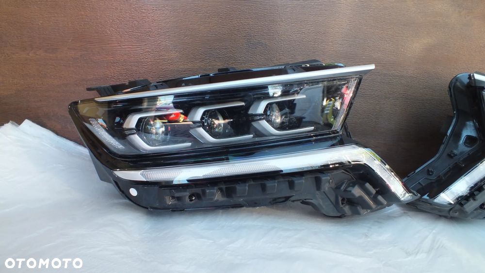 Lampa przednia prawa Full led Kia Sorento IV - 2