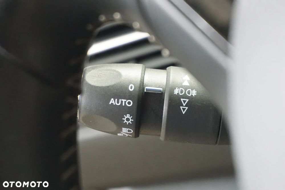 Peugeot 308 BlueHDi FAP 120 EAT6 Stop & Start Active - 34