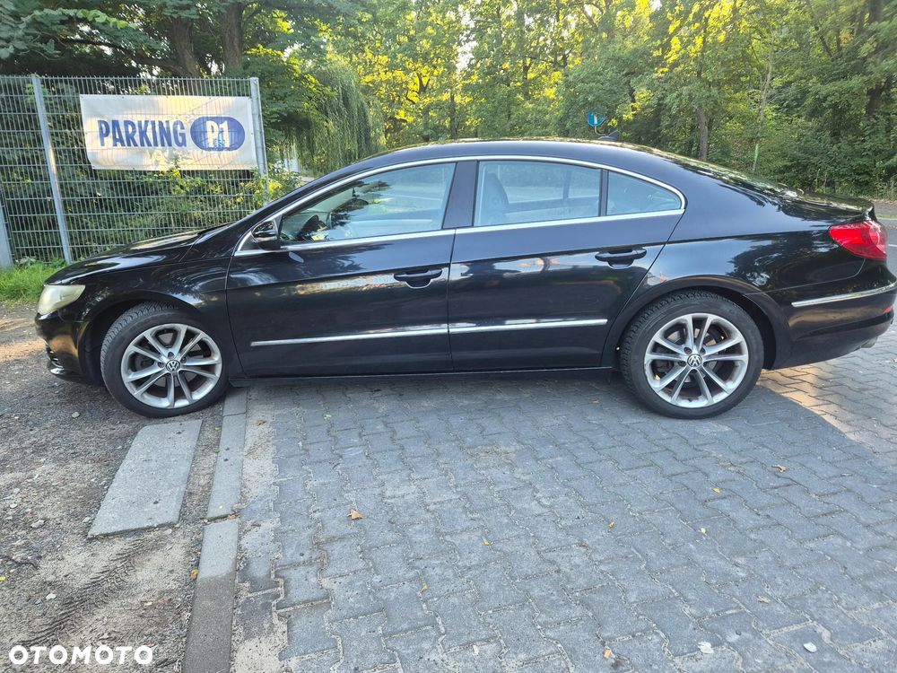Volkswagen Passat 2009 photo 3