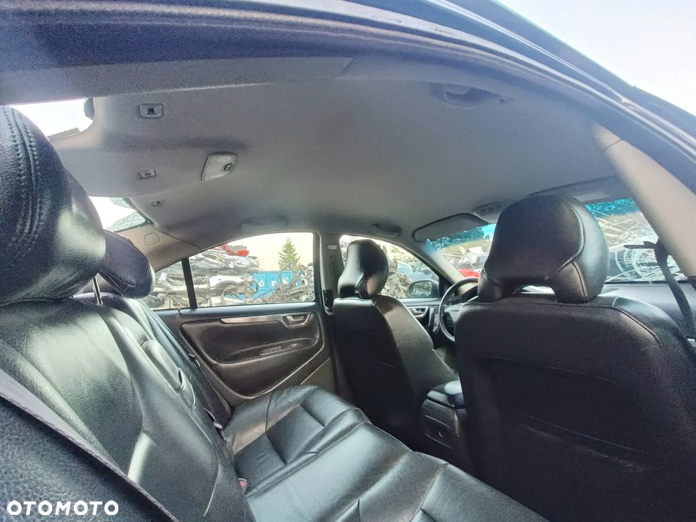 VOLVO S60 I 00-10 2002 r. SEDAN podsufitka * - 3