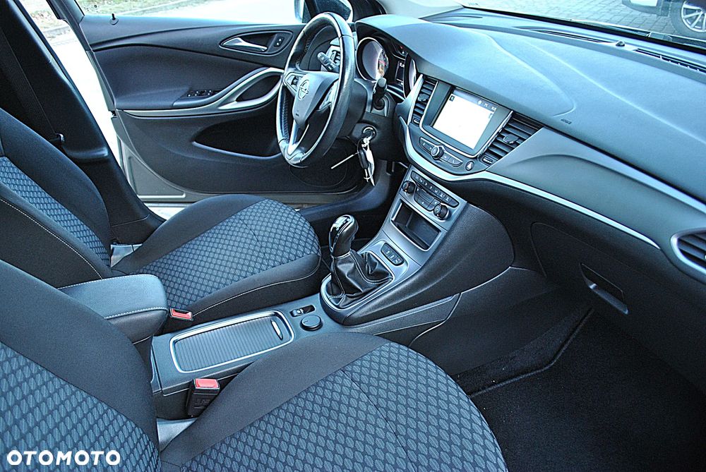 Opel Astra 1.2 Turbo Start/Stop Business Edition - 21