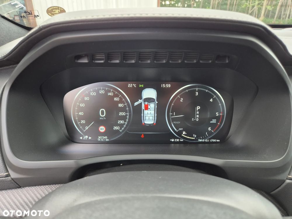 Volvo XC 90 D5 AWD Geartronic RDesign - 30