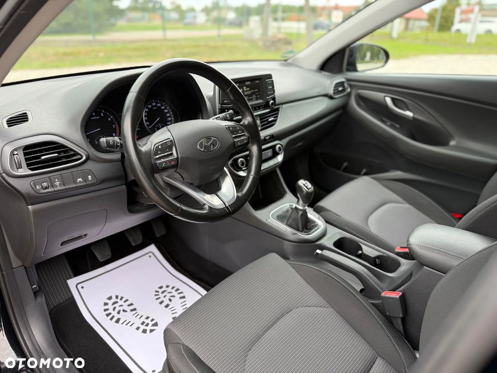 Hyundai i30 1.4 Comfort - 9