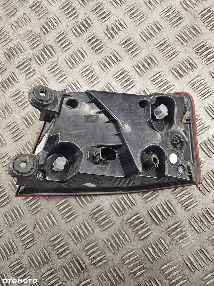 lampa lewy tył lewa tylna w błotnik audi a6 c7 sedan lift 4g5945095c - 4