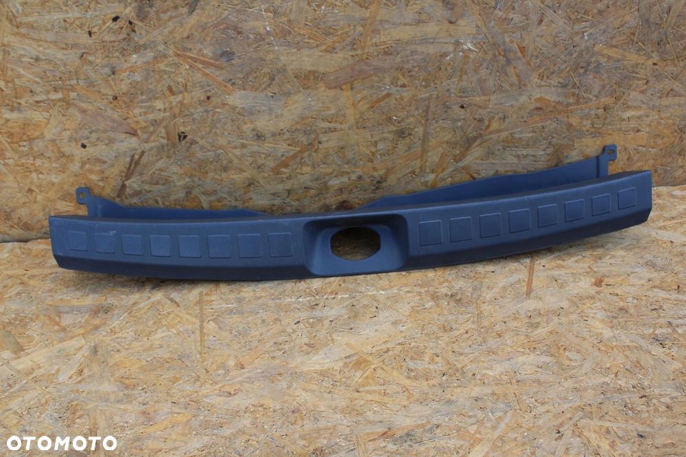Osłona pasa tylnego wewnętrzna MITSUBISHI COLT VI z30 MR951612ZZ - 2