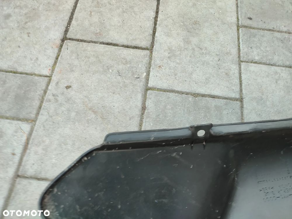 Owiewka, osłona, bok, boczek, zadupek, ogon Honda XRV 750 Africa Twin 750 - 22