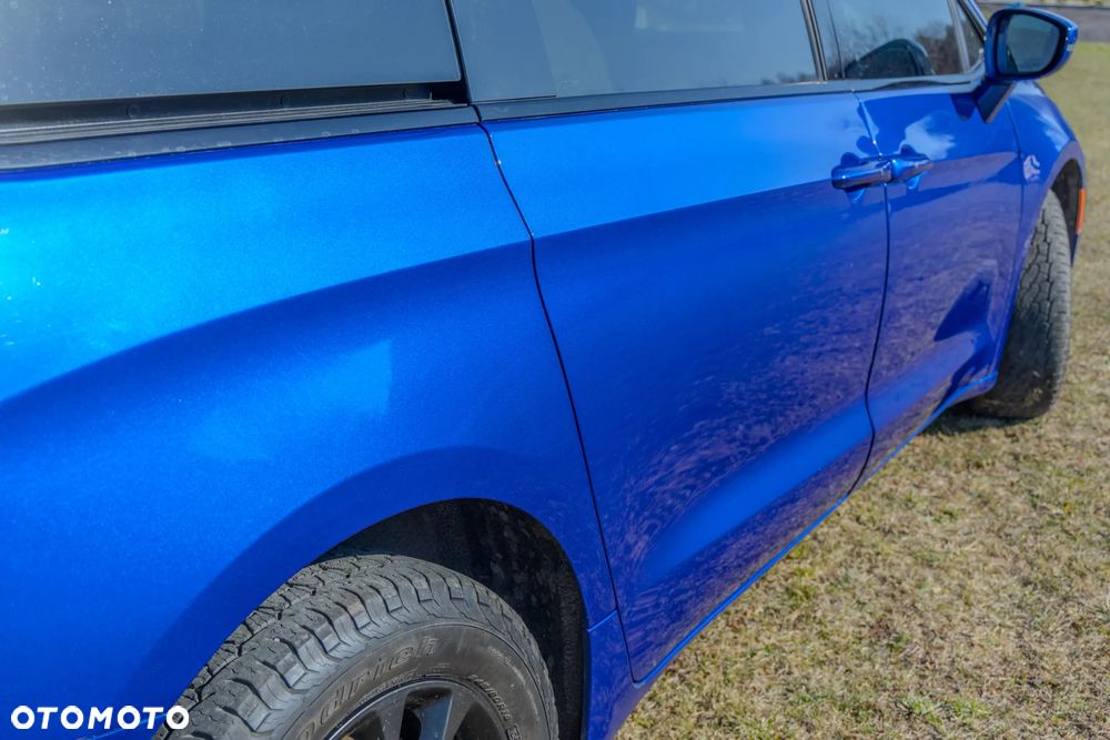 Chrysler Pacifica - 35