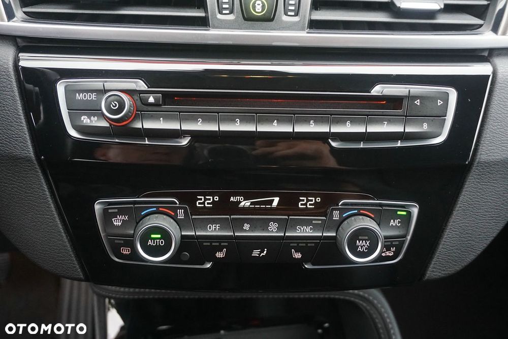 BMW X1 sDrive18d xLine sport - 14