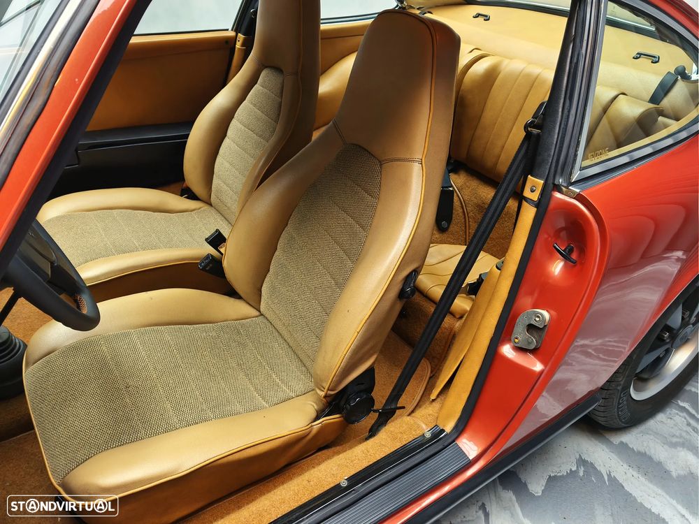 Porsche 911 Série G - 14