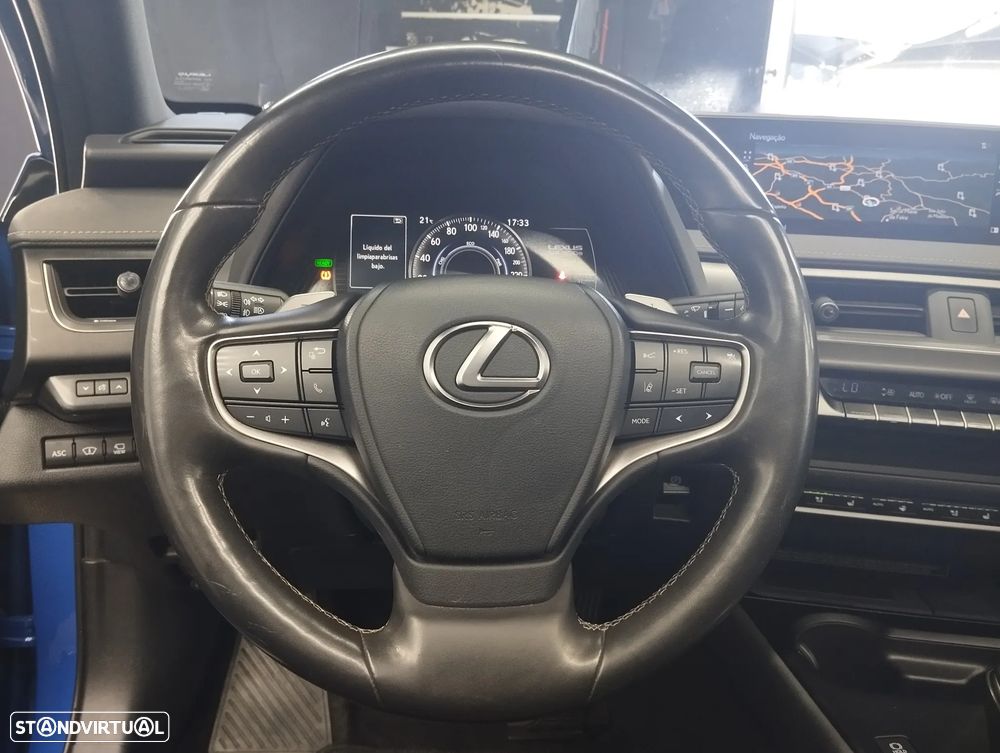 Lexus UX 300e Executive+ - 30