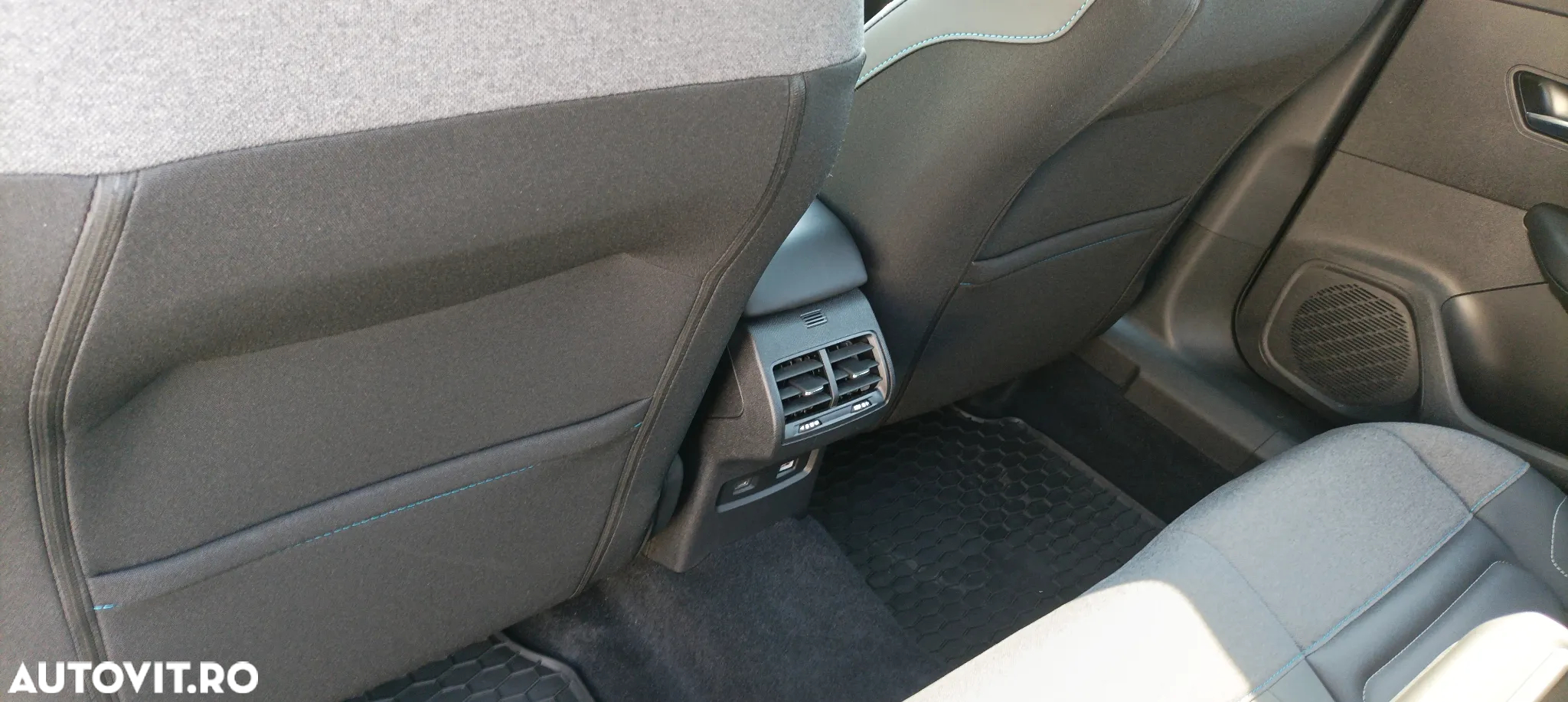 Citroën C4X - 12