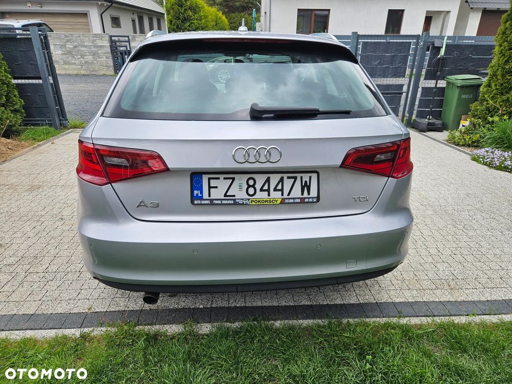 Audi A3 Sportback 1.6 TDI (clean diesel) Attraction - 5