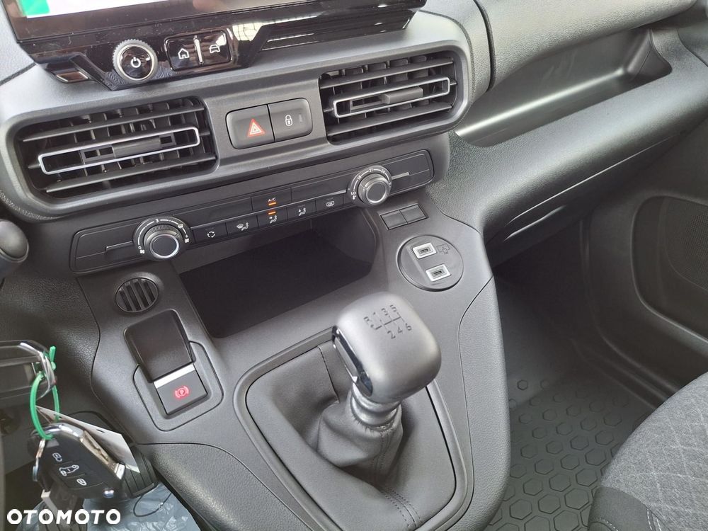 Opel Combo - 14