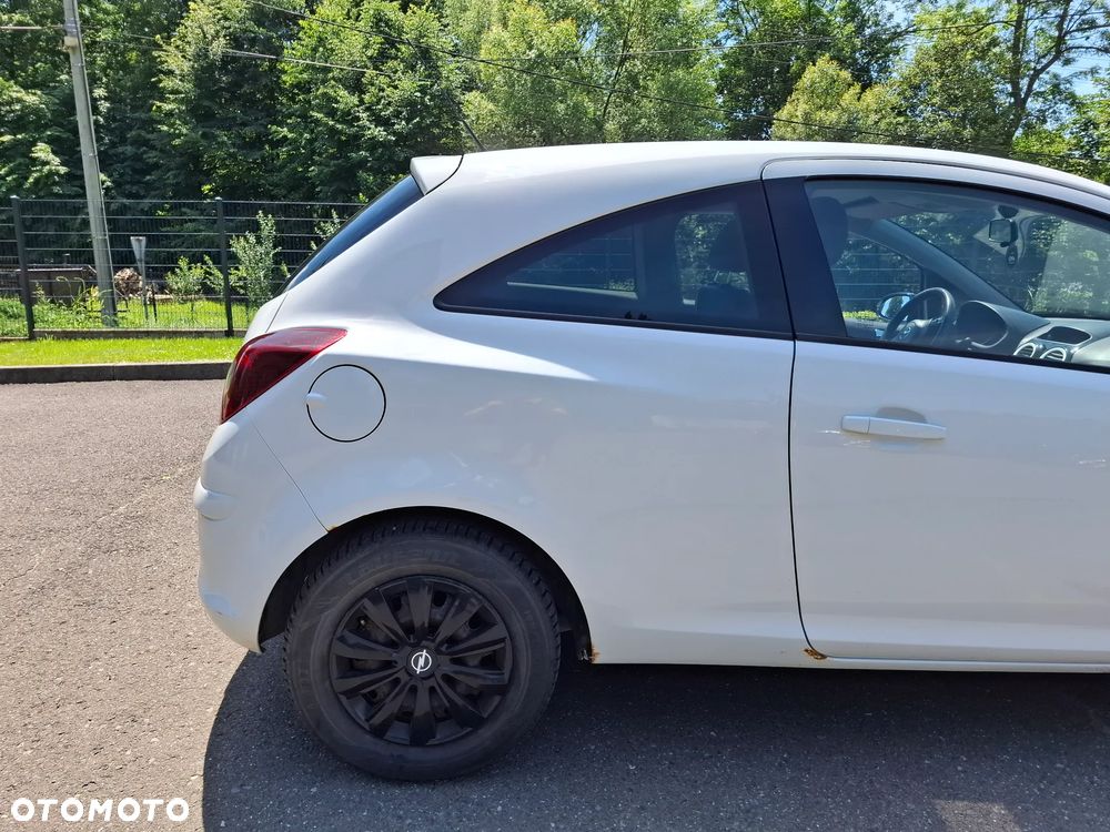 Opel Corsa 1.2 16V Color Edition - 9