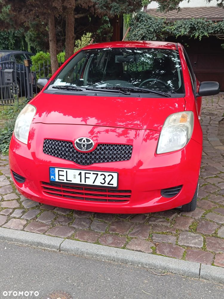 Toyota Yaris 1.0 VVT-i - 2