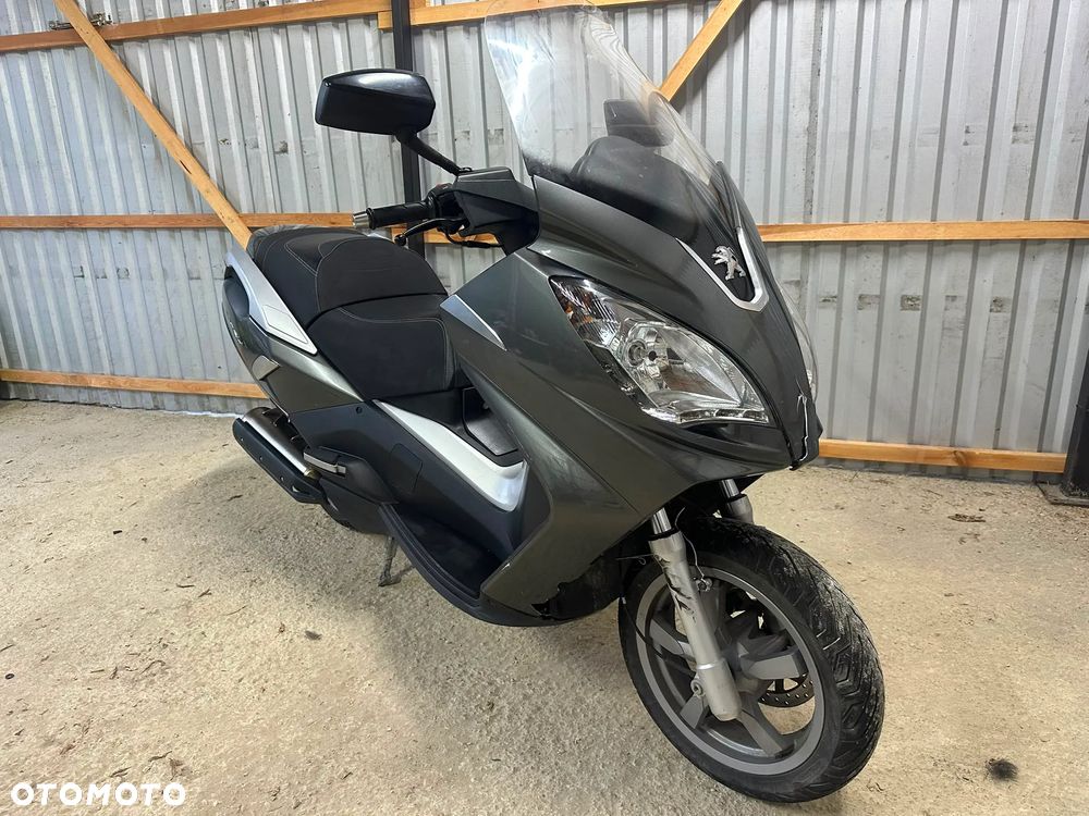 Peugeot Satelis - 1