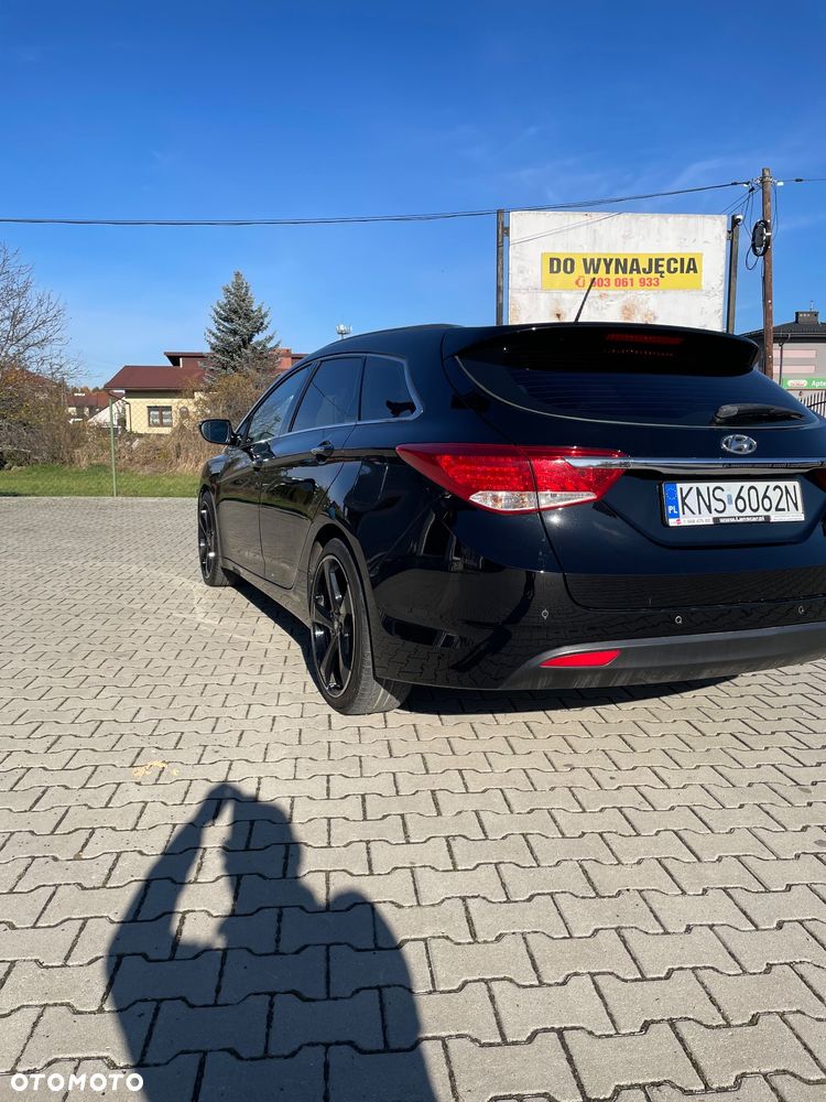 Hyundai i40 1.7 CRDi Comfort + - 5