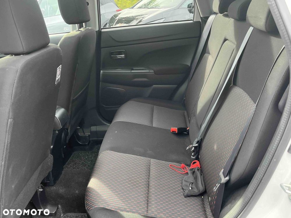 Mitsubishi ASX 1.6 Instyle NAVI AS&G - 15
