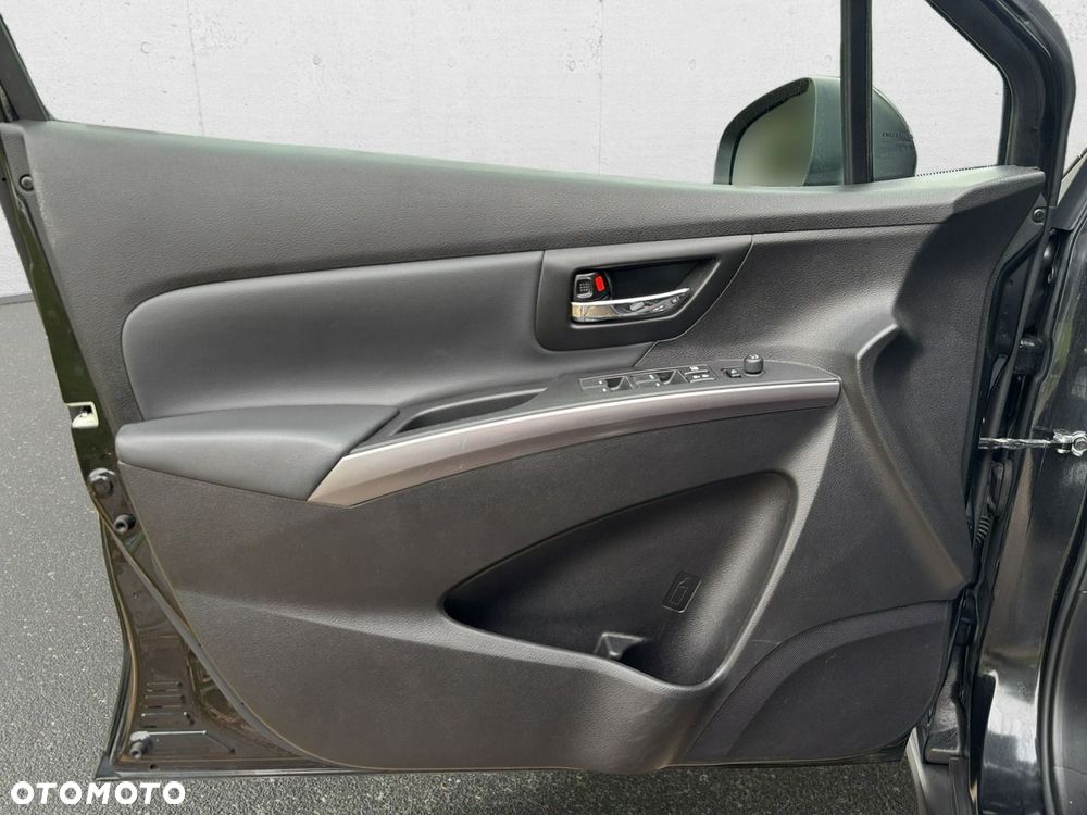 Suzuki S-Cross 2023