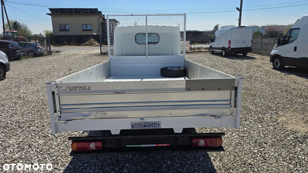 Nissan Cabstar - 8