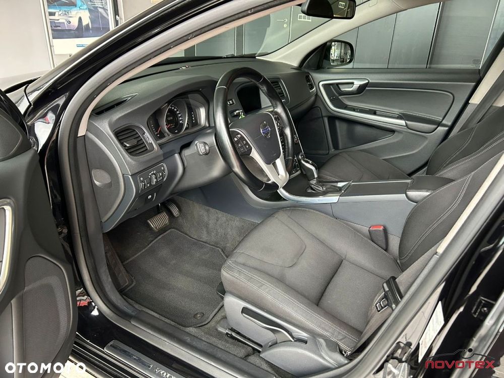Volvo V60 D2 Geartronic Kinetic - 6