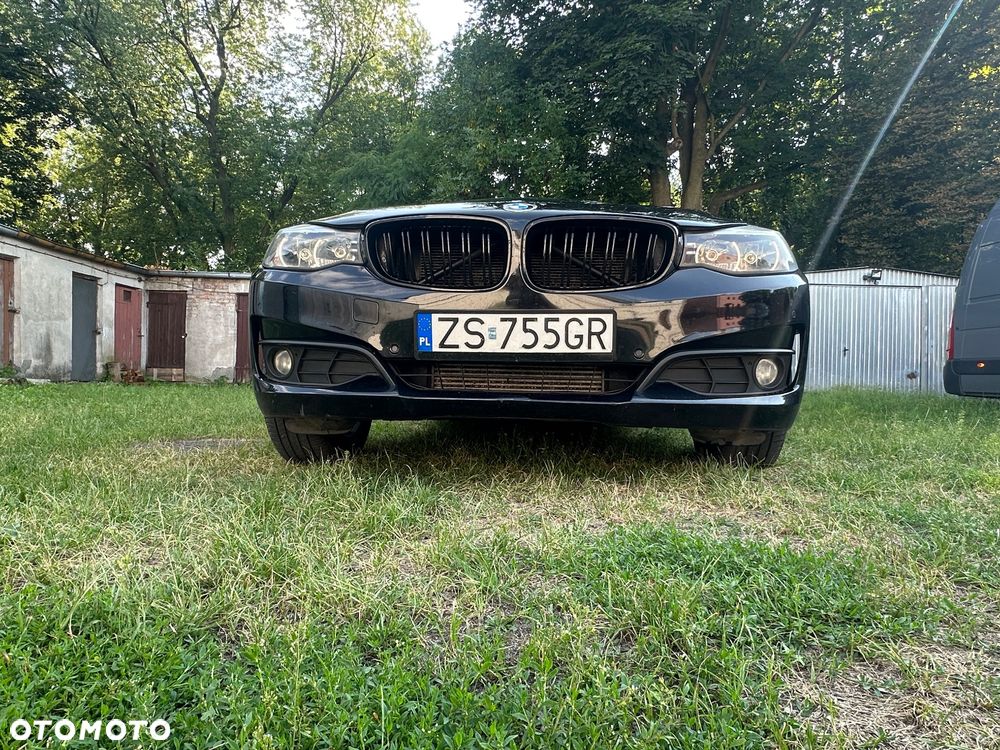 BMW Seria 3 318d - 18