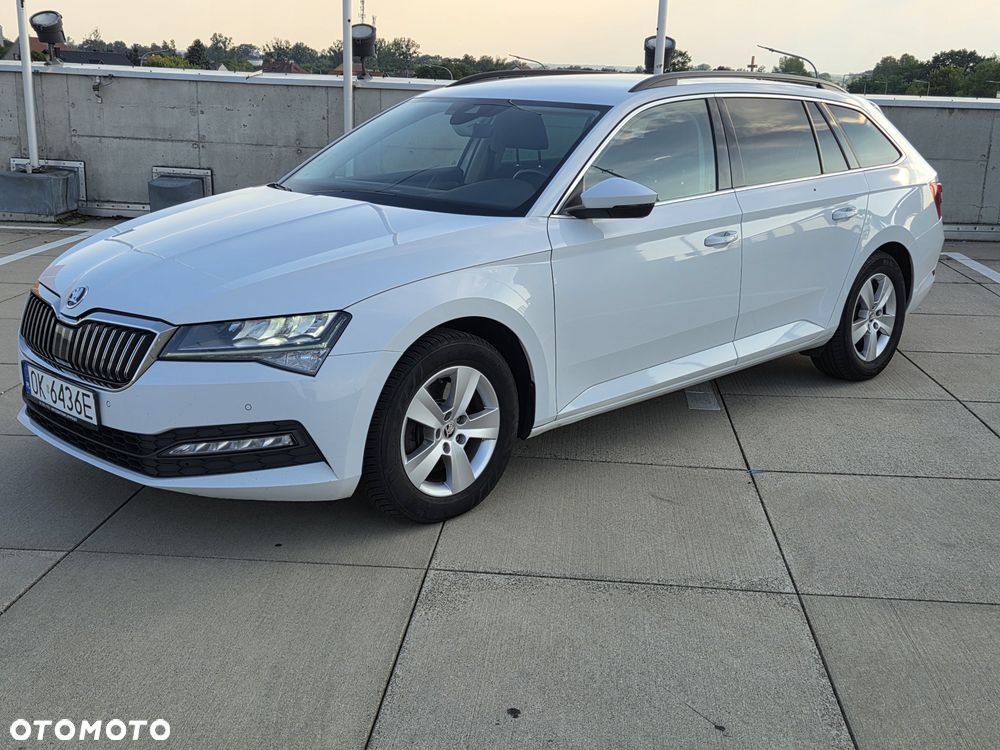 Skoda Superb 2.0 TDI SCR Ambition DSG - 3