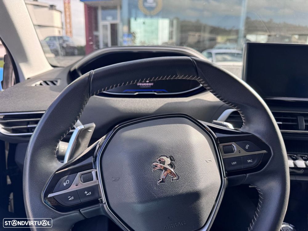 Peugeot 3008 1.2 PureTech Active - 10