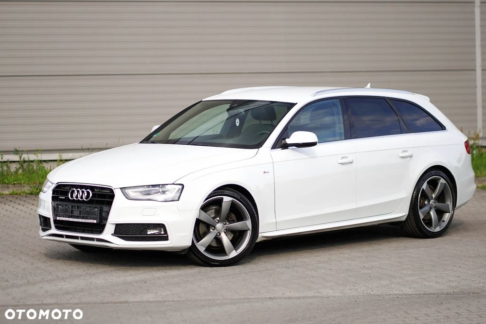 Audi A4 Avant 2.0 TDI Quattro Design S tronic - 5