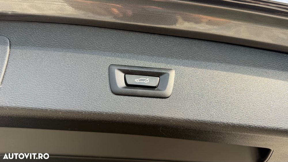 BMW X1 sDrive18d AT - 14