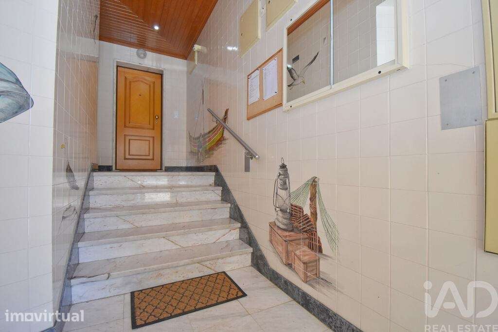 Apartamento T3 em Castanheira do Ribatejo e Cachoeiras de 117 m2 - Grande imagem: 3/30