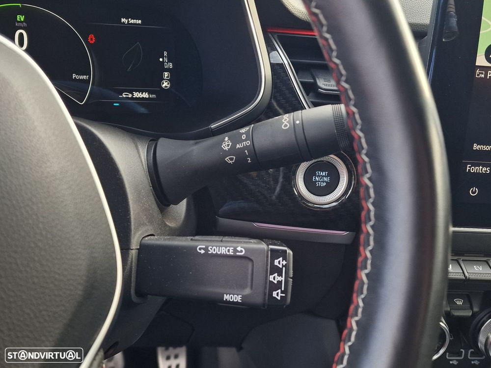 Renault Arkana 1.6 E-Tech R.S.Line - 27