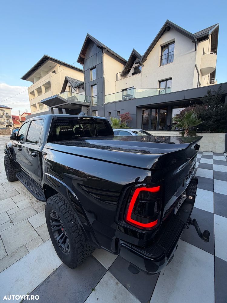 Dodge RAM - 5