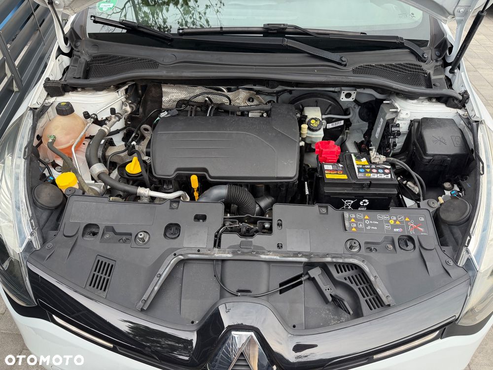 Renault Clio 1.2 16V Limited Plus - 26