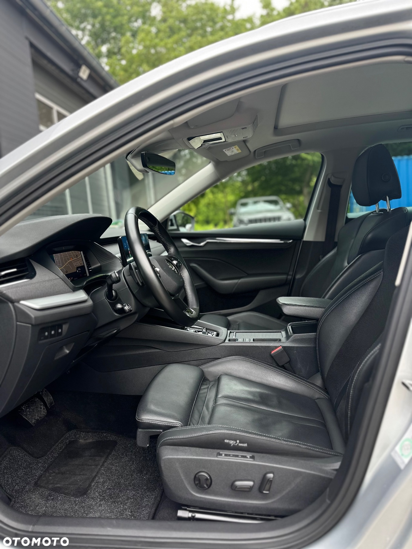 Skoda Octavia Combi 2.0 TDI DSG Exclusive Plus - 12