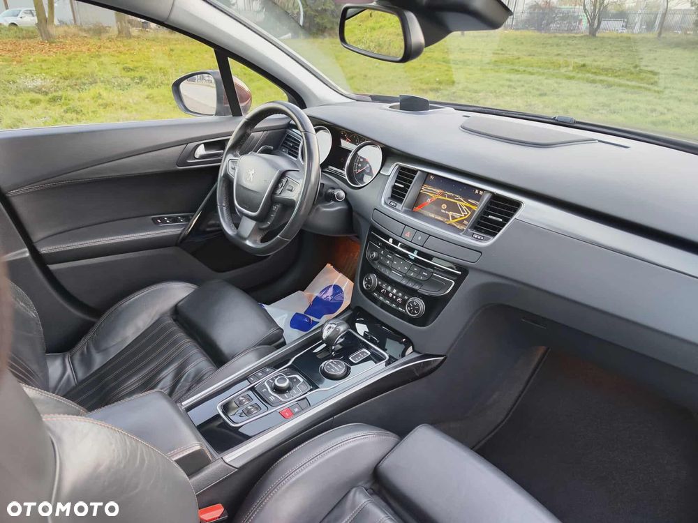 Peugeot 508 RXH Hybrid - 25