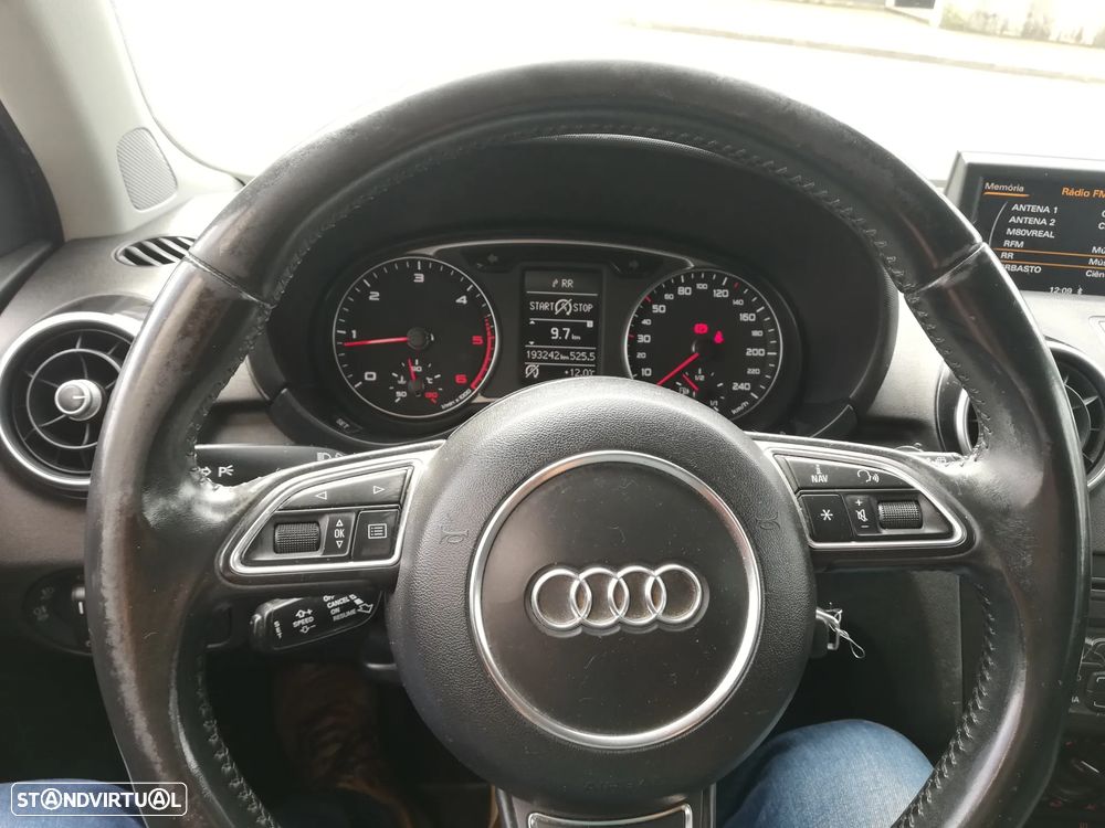 Audi A1 Sportback 1.6 TDI S line edition m. S line Sport Pack - 12