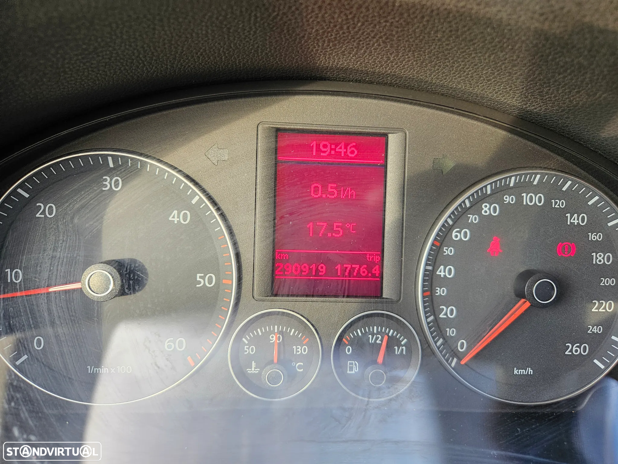 VW Golf 1.9 TDi BlueM. Confortline - 9