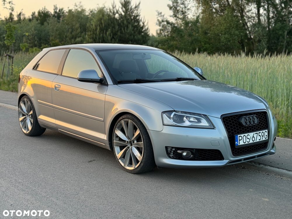 Audi A3 3-drzwiowe 2.0 TDI DPF Ambiente - 2