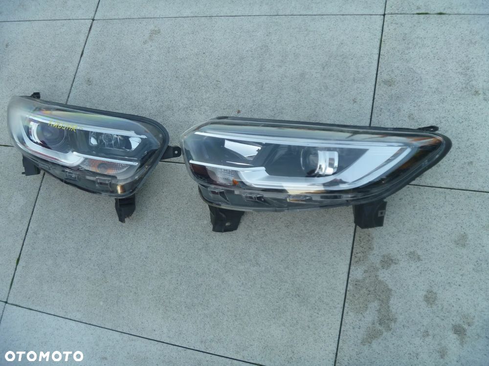 RENAULT KADJAR LIFT LAMPA PRAWA LEWA SOCZEWKA LED EUROPA 260104607R 260602051R - 2