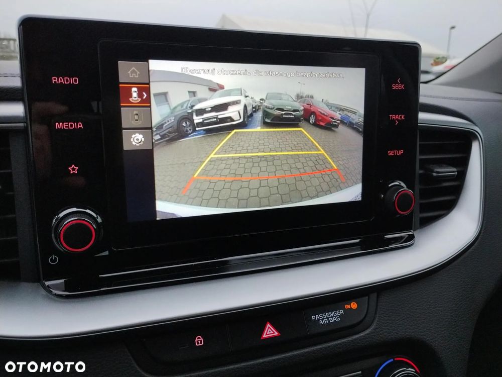 Kia Ceed 1.5 T-GDI M DCT - 21