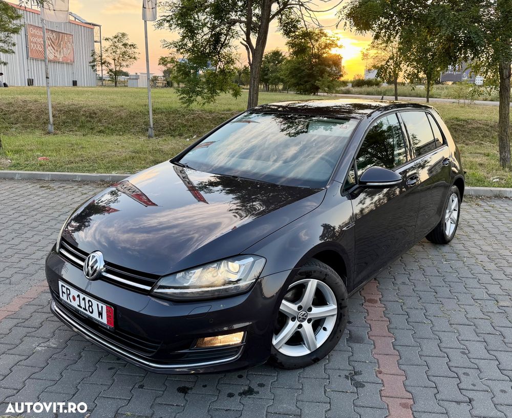 Volkswagen Golf 1.4 TSI BlueMotion Technology DSG Lounge - 2
