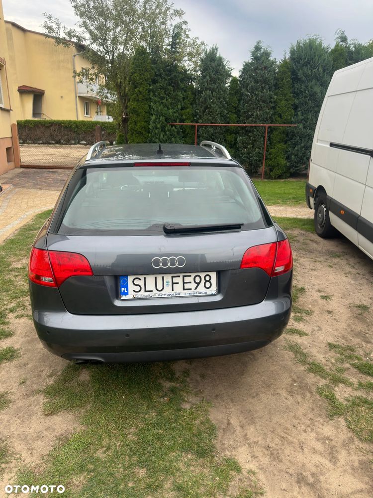 Audi A4 Avant 2.0 TDI - 7