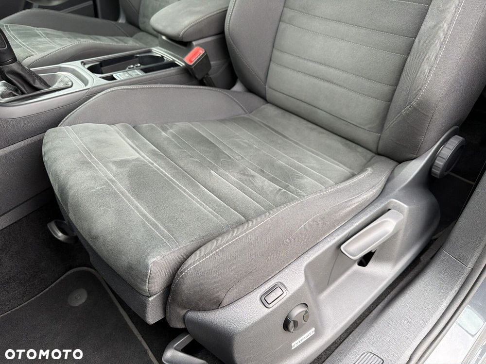 Volkswagen Touran 2.0 TDI BMT Comfortline DSG - 14