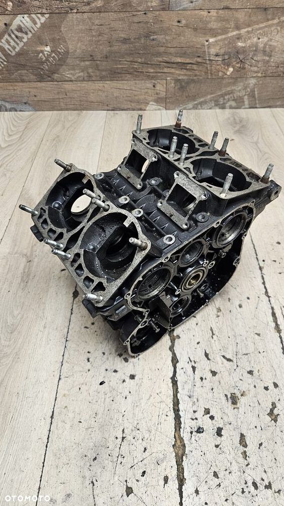 Blok silnika kartery Yamaha RD500  47X - 4