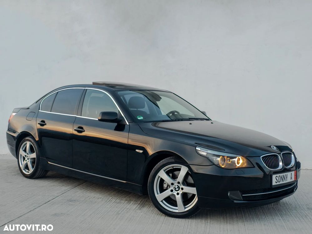 BMW Seria 5 525d Aut. Edition Exclusive - 4