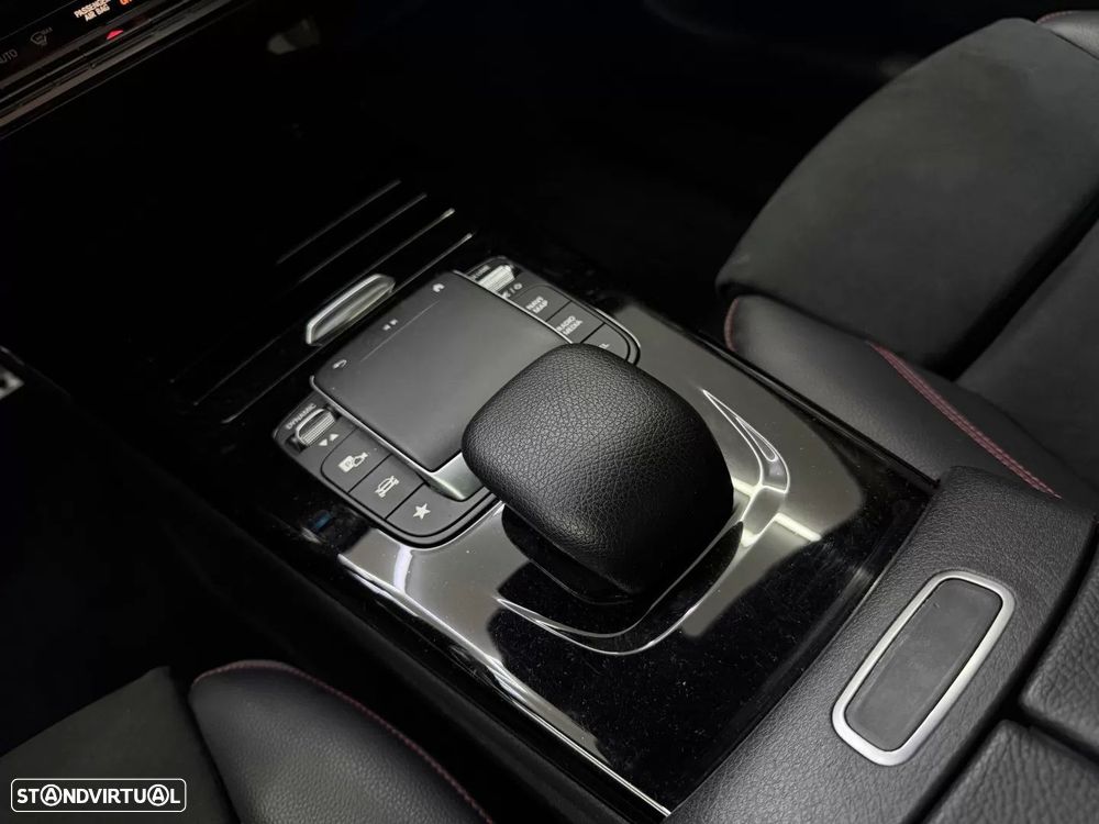 Mercedes-Benz CLA 180 d Shooting Brake AMG Line Aut. - 45
