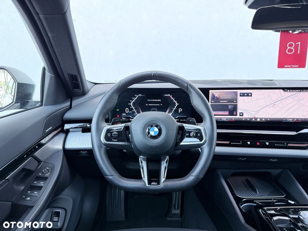 BMW Seria 5 540d xDrive - 34