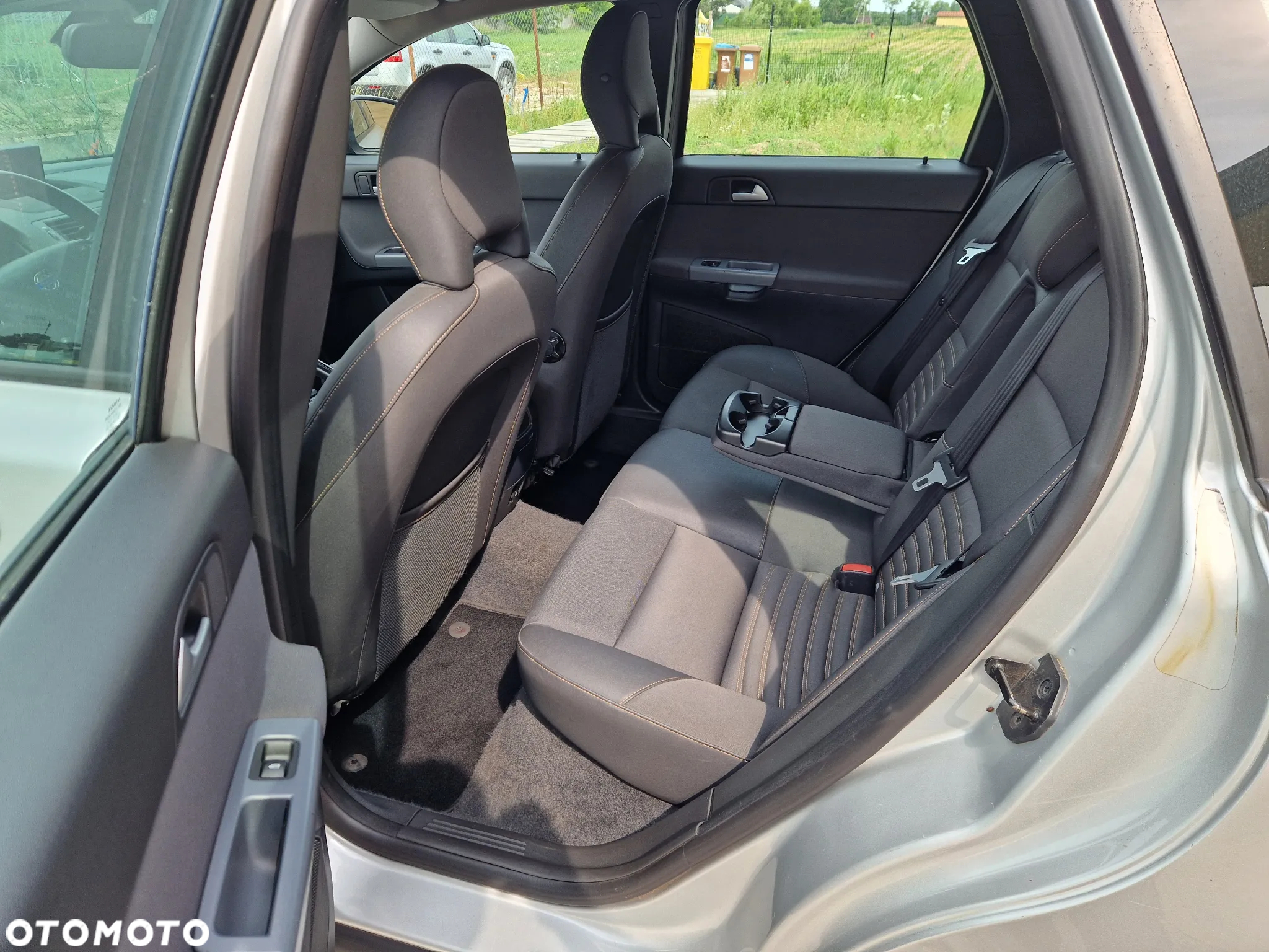 Volvo V50 1.6D Momentum - 12