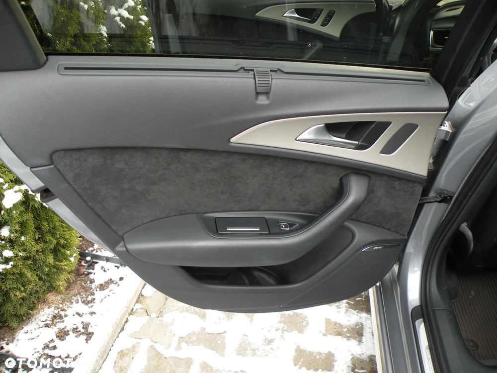 Audi A6 Allroad - 14